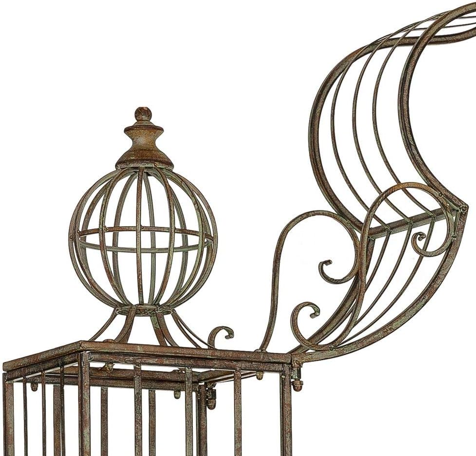 SAFAVIEH Outdoor Collection Beatrix Arbor