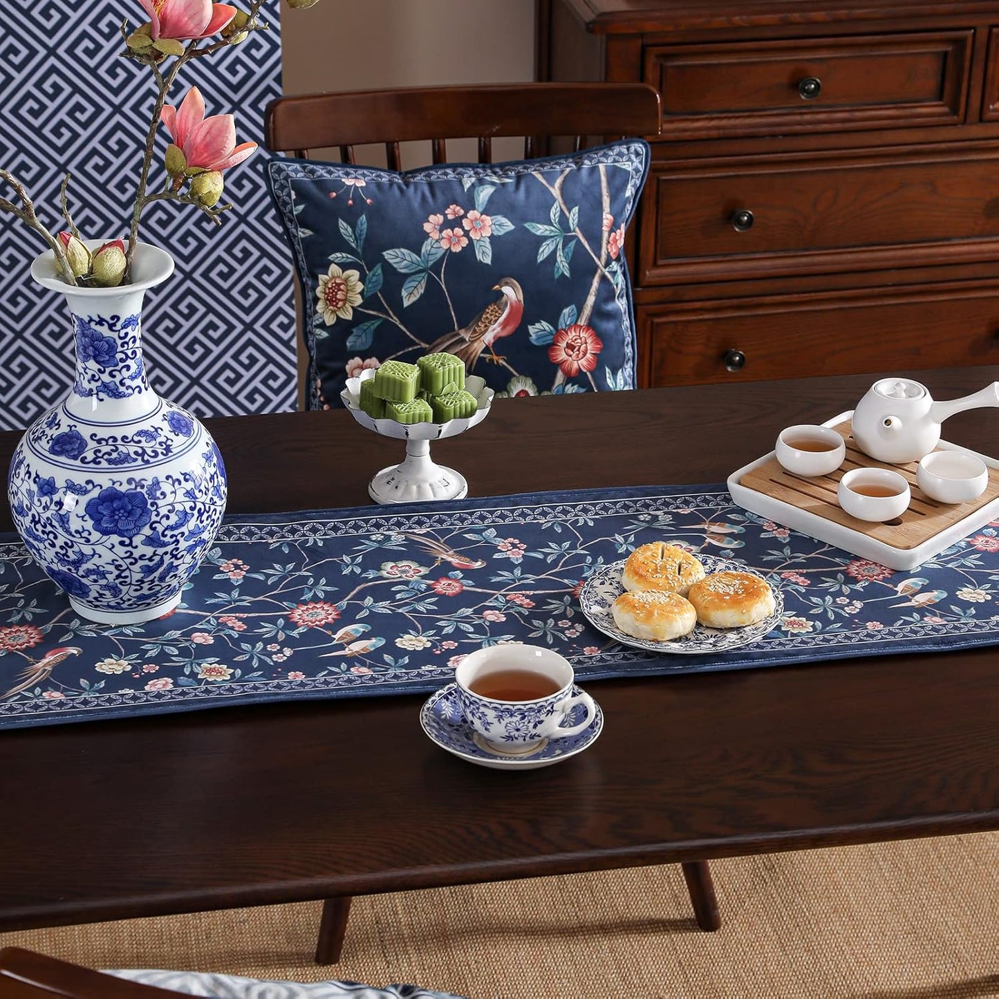 patdrea Vintage Chinoiserie Floral Table Runner Farmhouse for Home Kitchen Dining Decor Parties Family Dinners 12"*87"