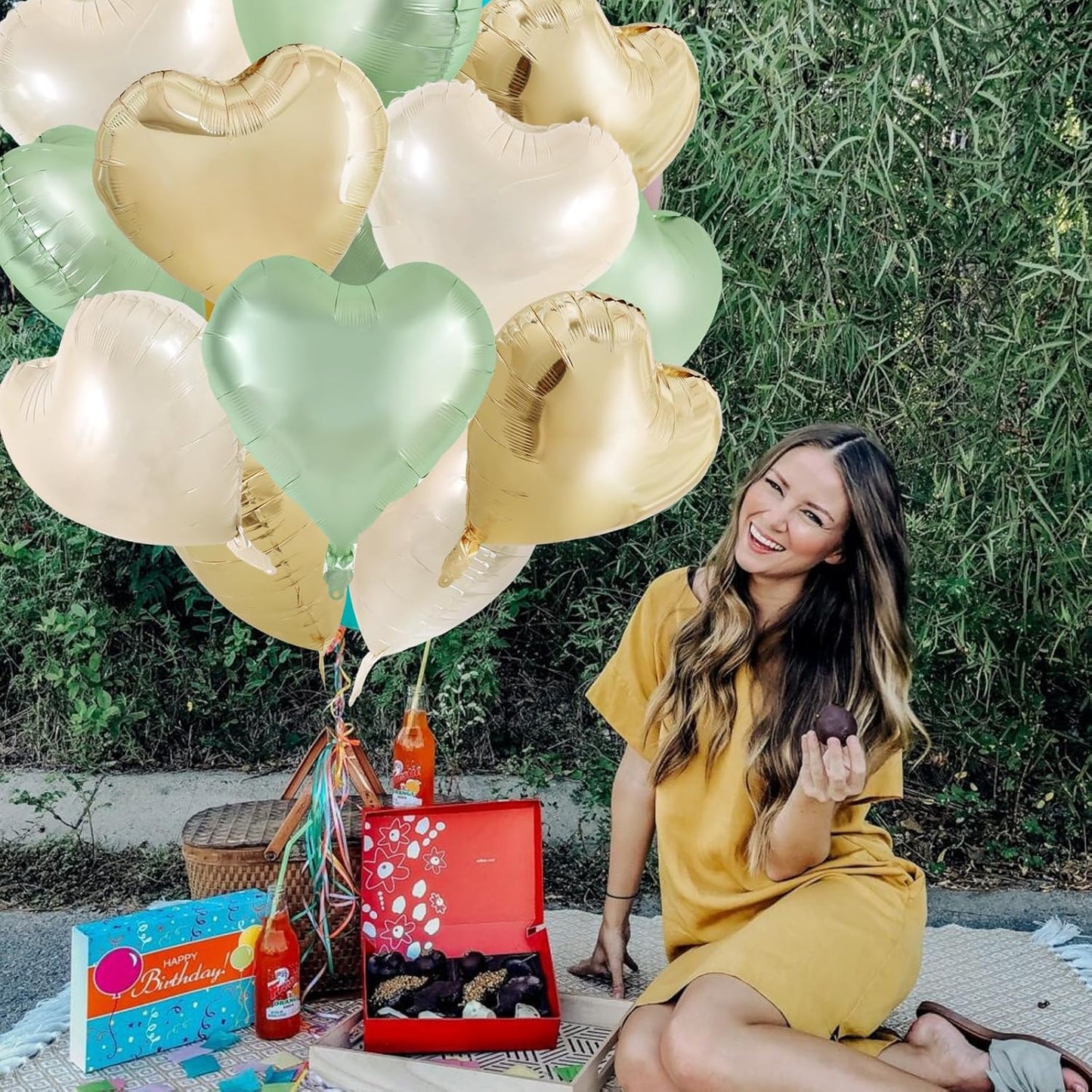 TONIFUL 15Pcs Sage Green Gold Heart Balloons 18 Inch Green Cream White Heart Shape Foil Mylar Balloons Decoration for Jungle Woodland Birthday Party Baby Shower Supplies