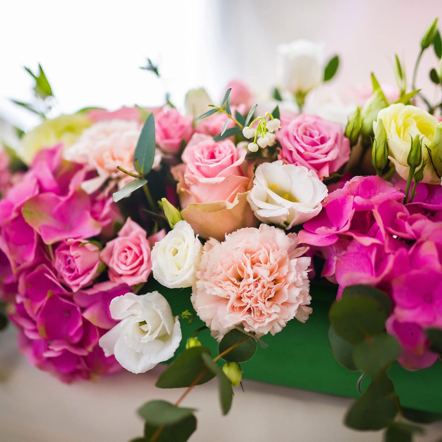 Max Shape Pack of 6 Large Size Floral Foam Blocks for Fresh and Artificial Flowers (9” L x 4” W), Wet Florist Foam Blocks for Wedding Holiday Decorations (6 Pack)