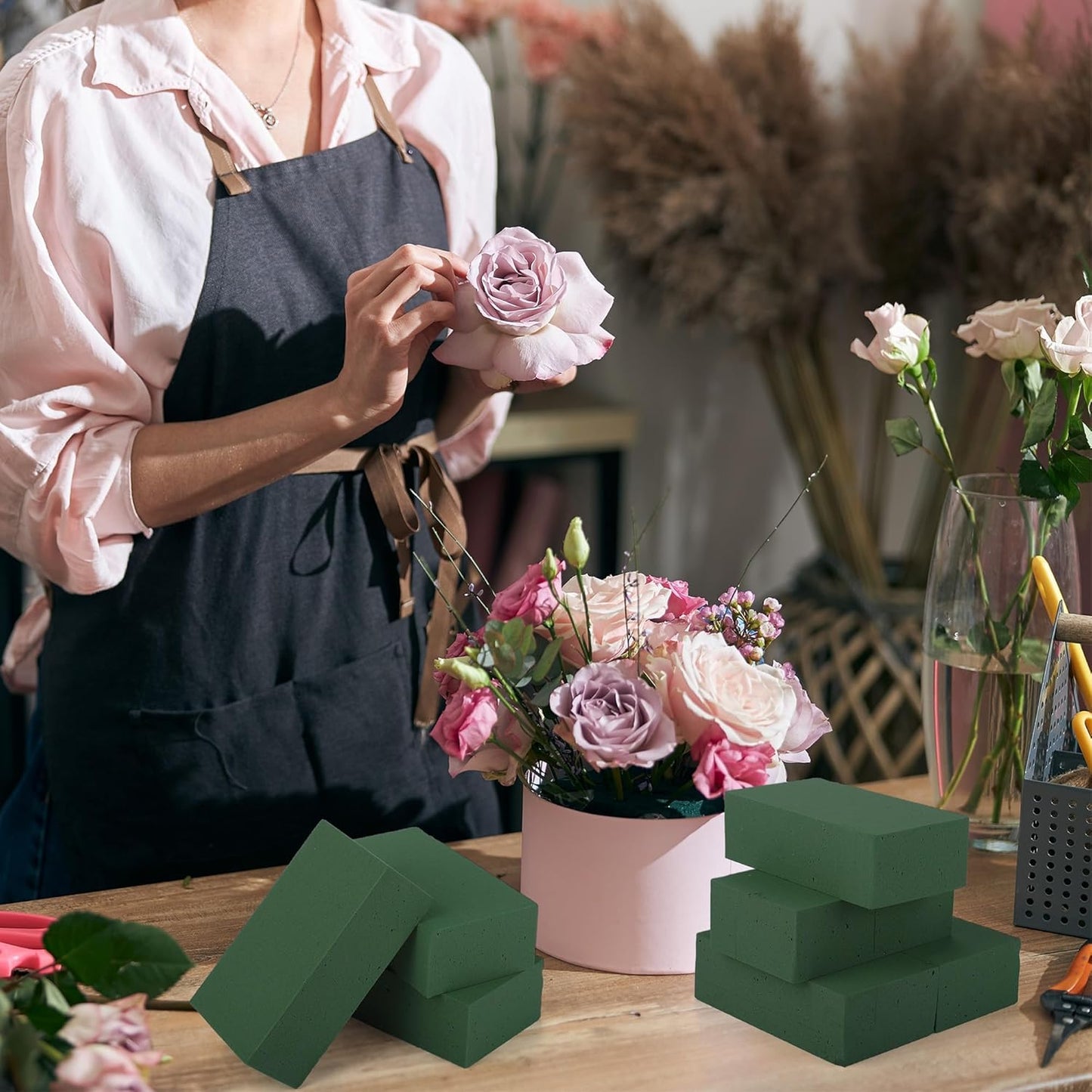 24 Packs Floral Foam Blocks Wet & Dry Floral Foam Bricks 5.5x3.1x1.8 Inch Flower Arranging Kit for Fresh and Artificial Flowers Florist Foam Blocks for Wedding Home Decor