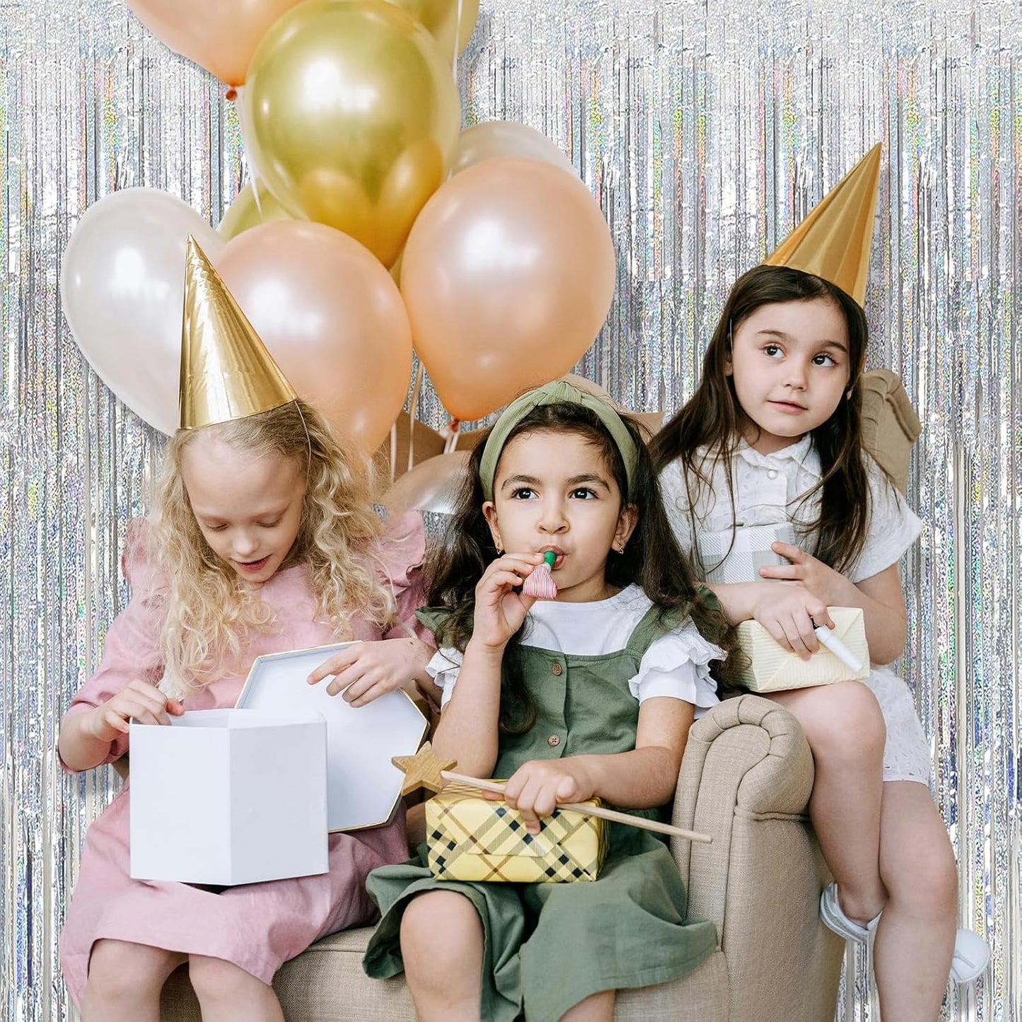 3 Pack Silver Backdrop Curtain Party Decorations Foil Fringe Backdrop Silver Tinsel Streamers Birthday Bachelorette New Year Christmas Wedding Baby Shower Disco Party Decorations