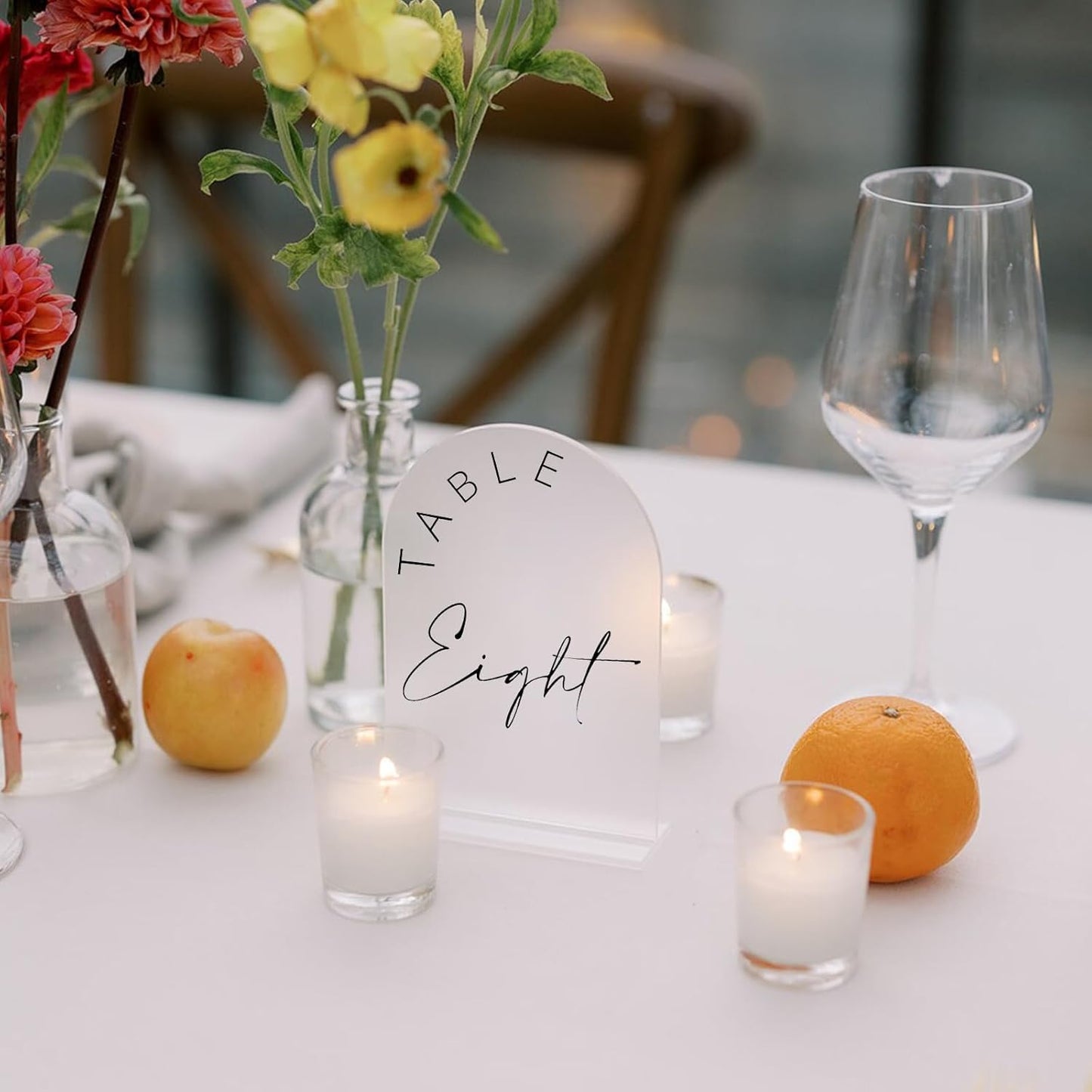 JINMURY Frosted Arch Wedding Table Numbers 1-25 with Stands, 5x7 Inch Frosted Arch Acrylic Sign with Black Letters, Arched Acrylic Table Numbers for Wedding Reception