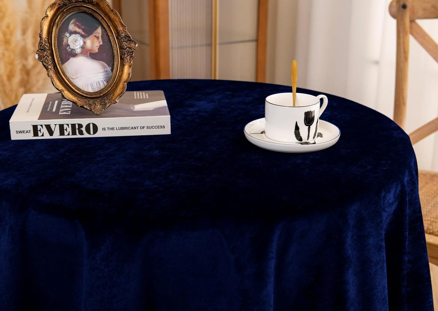 F-CHU Small Square Velvet Tablecloth with Beautiful Gold Tassels Vintage Table Cloth for Home Decor Wedding, Party, Banquet and Events 36x36-Inch，Blue