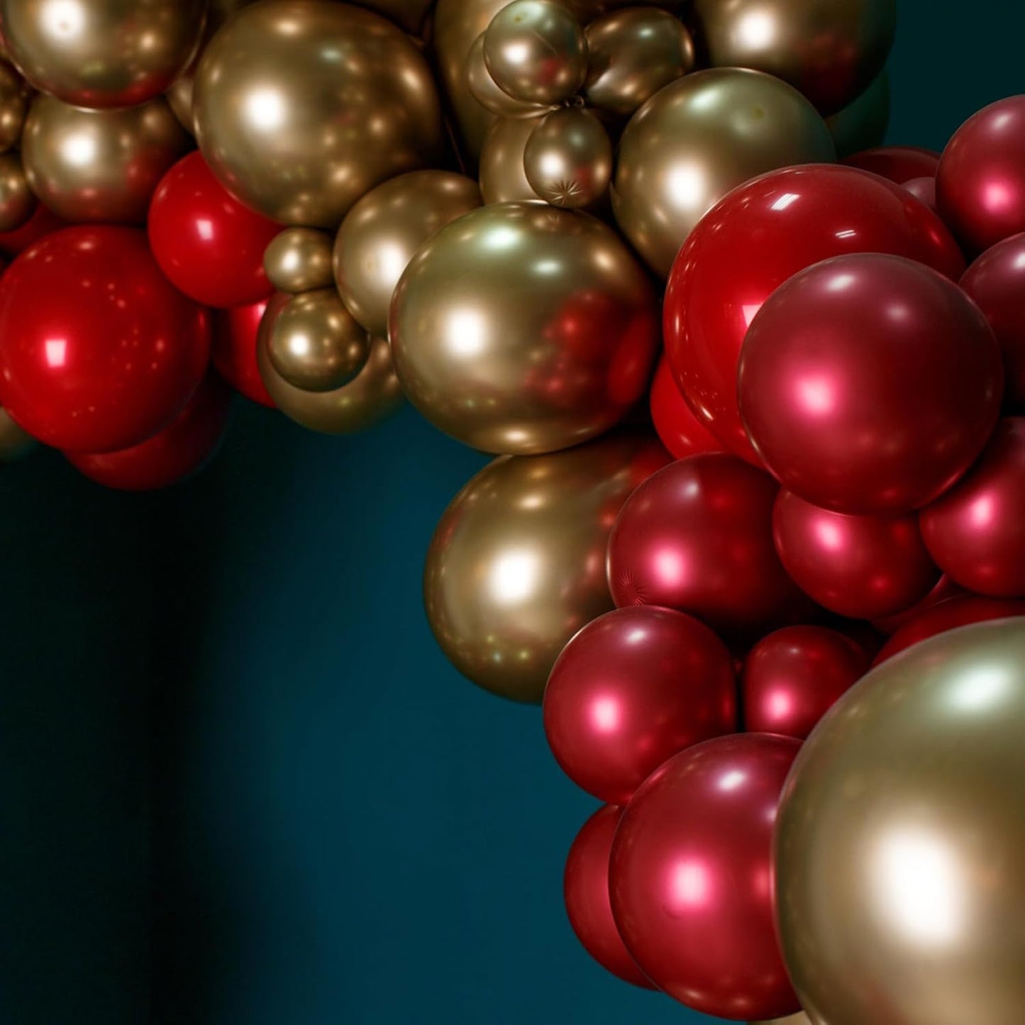 100pcs Metallic Gold Balloons, 12 inch Chrome Gold Latex Party Balloons Helium Quality for Birthday Party, Wedding, New Year Eve Party Decoration (with 66ft Ribbon)