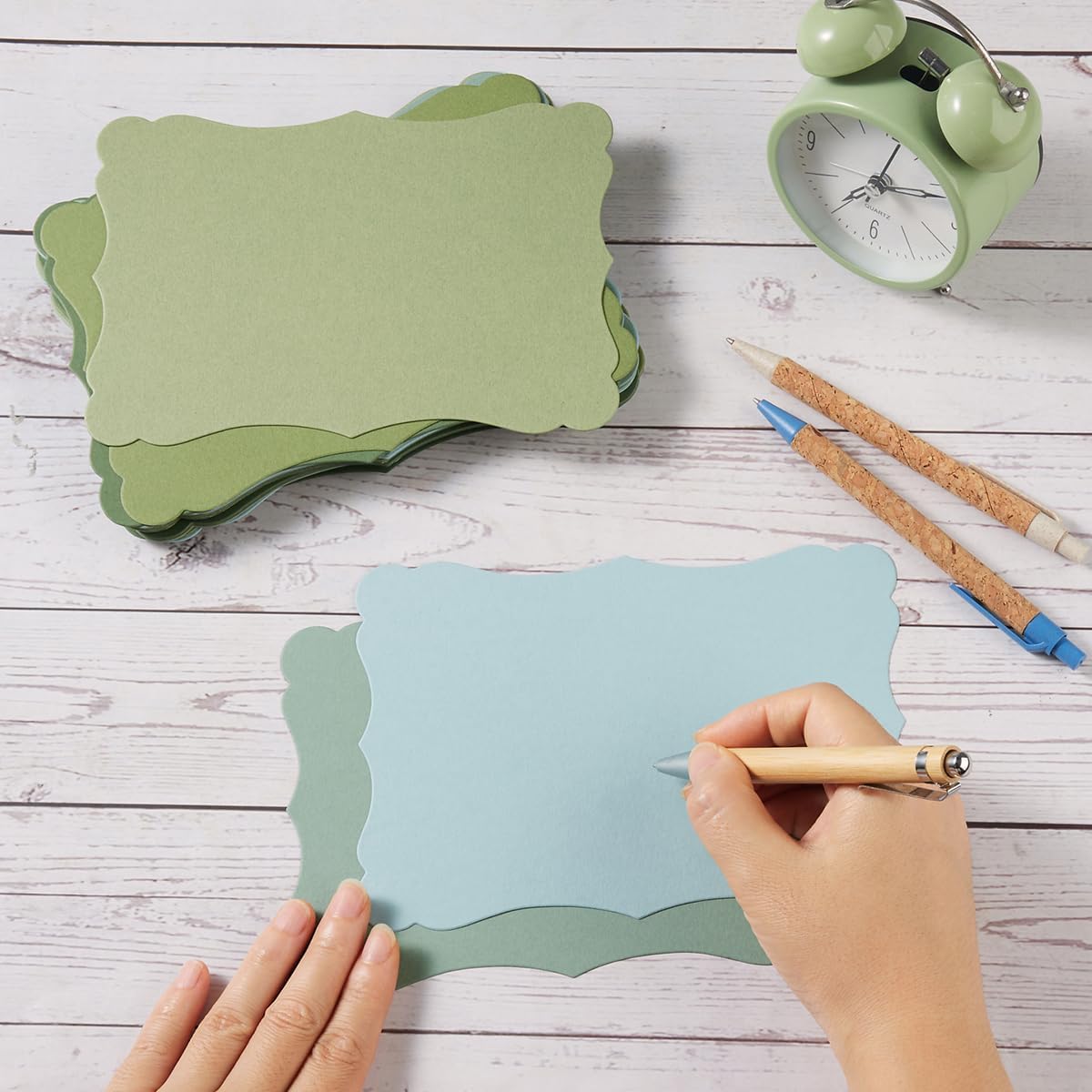 50 Pack Blank Kraft Cards Cardstock Thick Paper Brown Greeting Cards for DIY Gift Card Menus, Baby Shower and Wedding Invitations (Green, 5 Colors, 4x6IN)