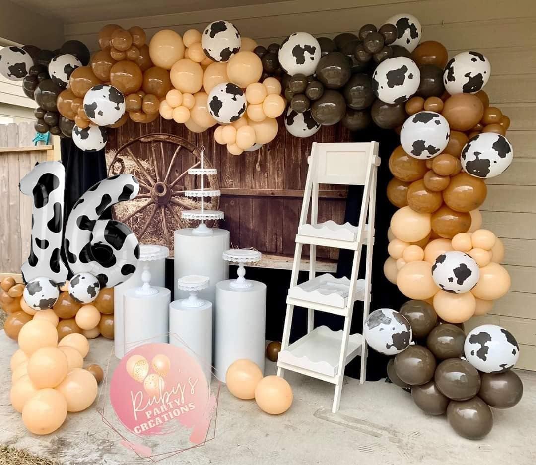 Cow Print Number Balloon Birthday Decorations, 40 inch Number balloon 0-9(Zero-Nine), Cow Balloon for Farm Birthday Party Supplies, Cow Themed birthday party Decorations (Number 6)