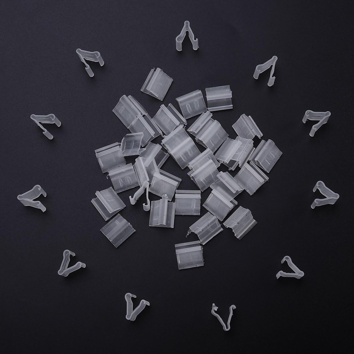 100Pcs Transparent Balloon V-shaped Clip Wedding Balloon Clip Creative Plastic V-Shaped Wedding Event Party Halloween Sealed Decorations