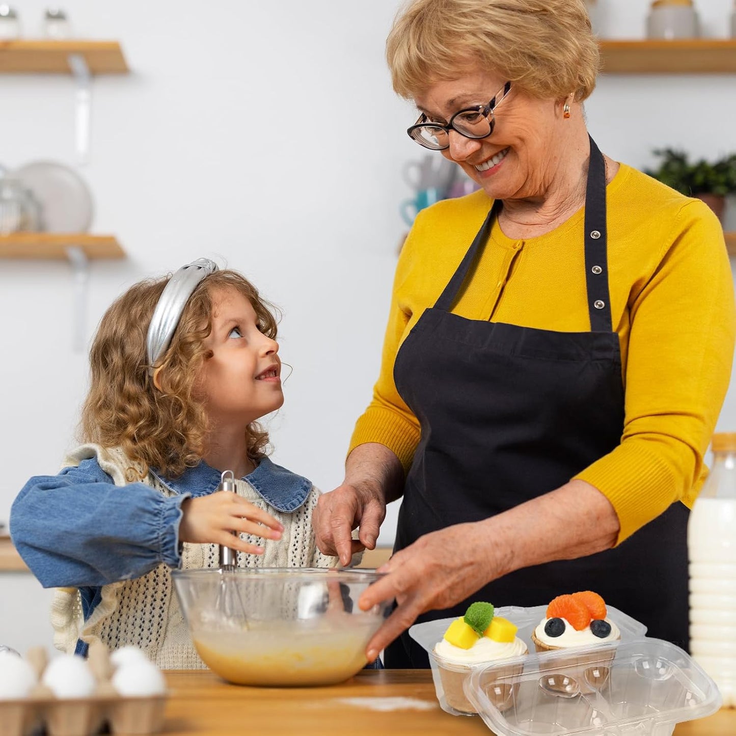 80 Pack Plastic Cupcake Containers 2-Compartment Clear Cupcake Boxes Disposable Cupcake Tray Holders 2 Cavity Cupcake Carriers with Deep Dome For Cupcake Muffin Packaging