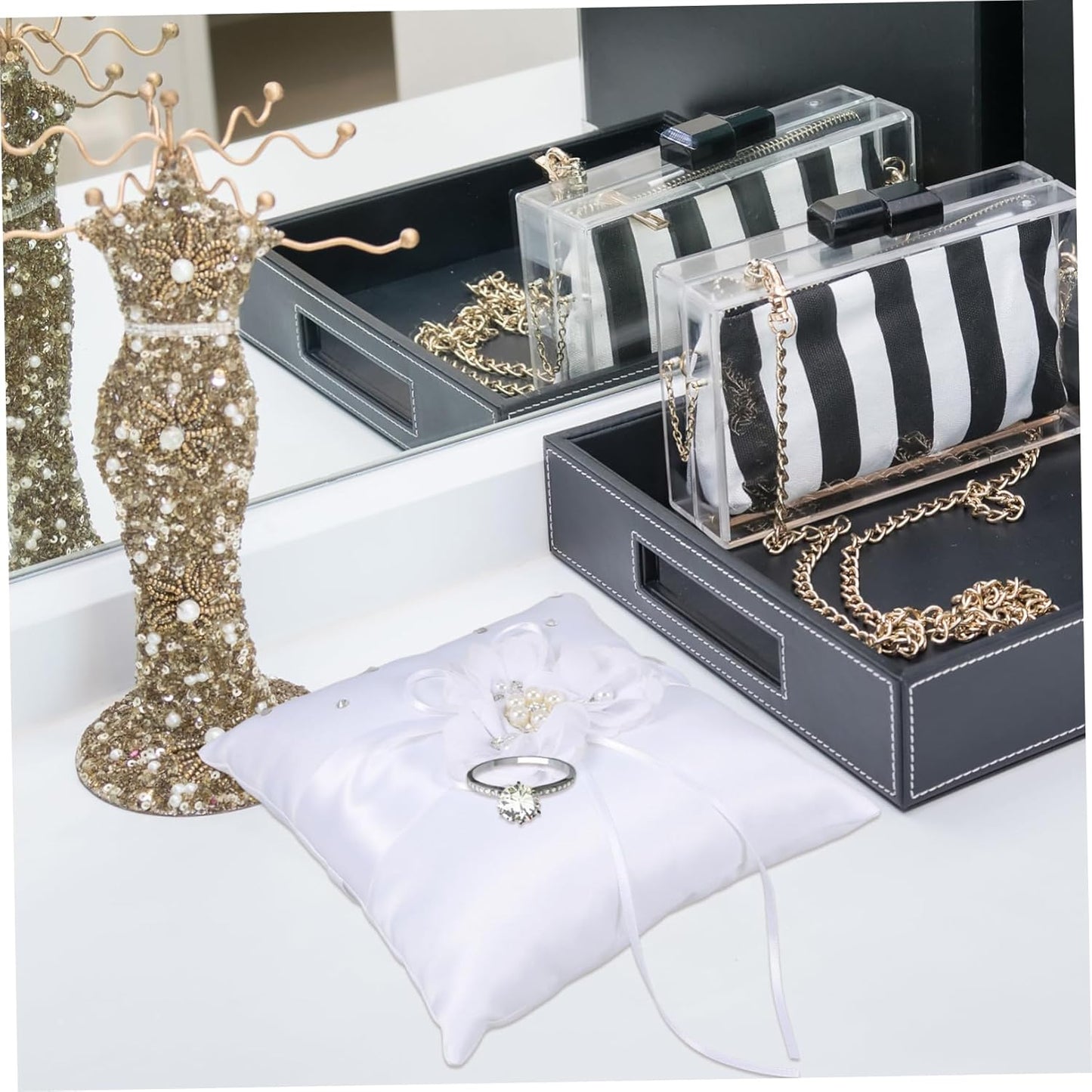 Decorative Pillows Pearl Ring Ring Pillow Wedding Ring Bearer Pillow Set 20x20cm Ring Pillow for Wedding Party Ceremony Decorative Throw Pillows Ring Bearer Pillows