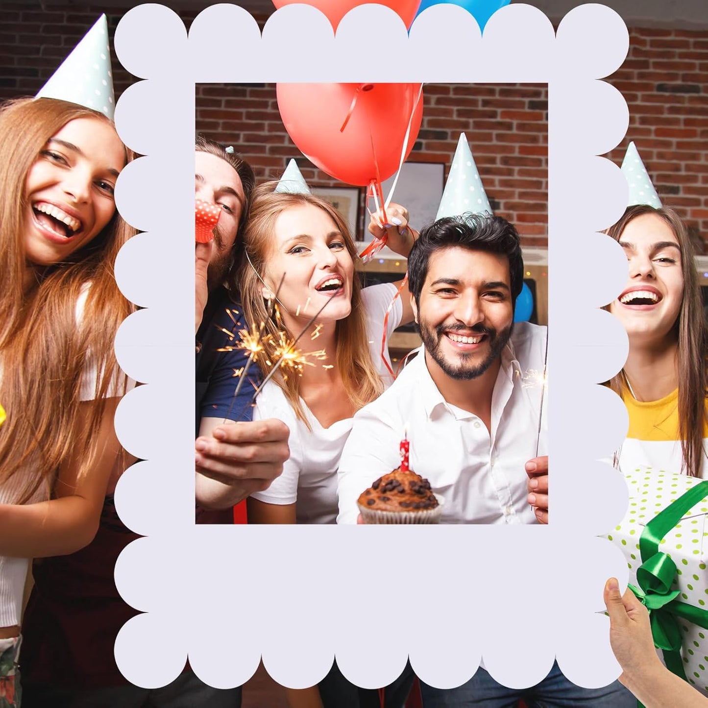 32 x 24 Inch Large Blank DIY Photo Booth Props Picture Frame Party Frame DIY Photo Booth Props Selfie for Birthday, Graduation, Christmas Holiday Party(White,Scalloped)