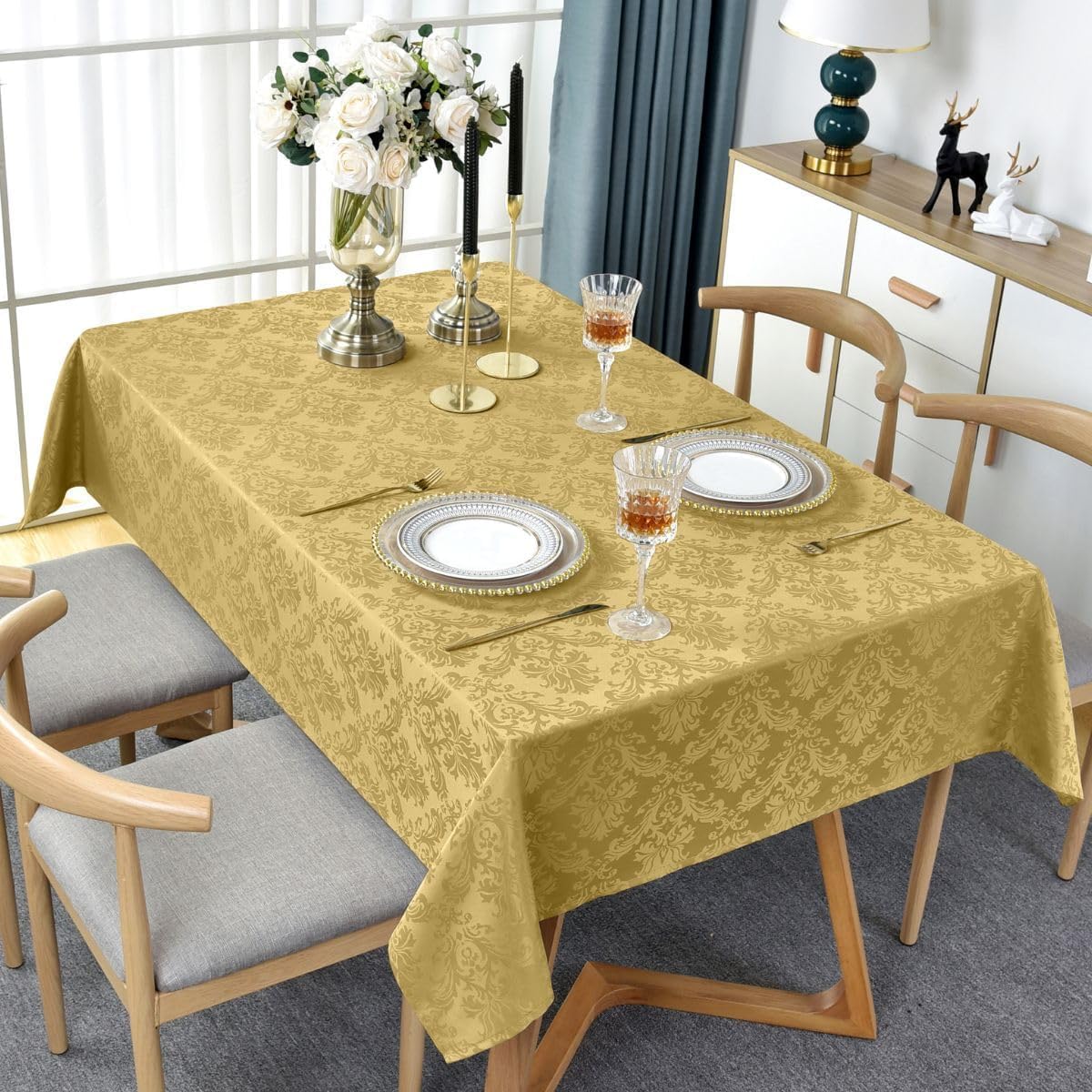 SASTYBALE Rectangle Jacquard Tablecloth - 60 x 102 Inch Spill Proof Wrinkle Resistant Damask Table Cloth, Soft Polyester Oblong Table Cover for Kitchen Parties Farmhouse, Gold