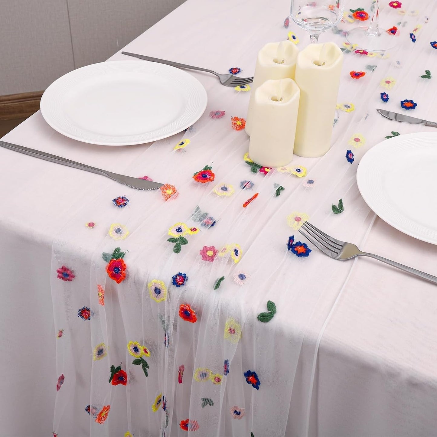 Lvory Floral Table Runner 10 FT, Embroidery Daisy Table Runners Seasonal Sheer Tulle Table Runner for Thanksgiving Wedding Birthday Baby Shower Party ﻿