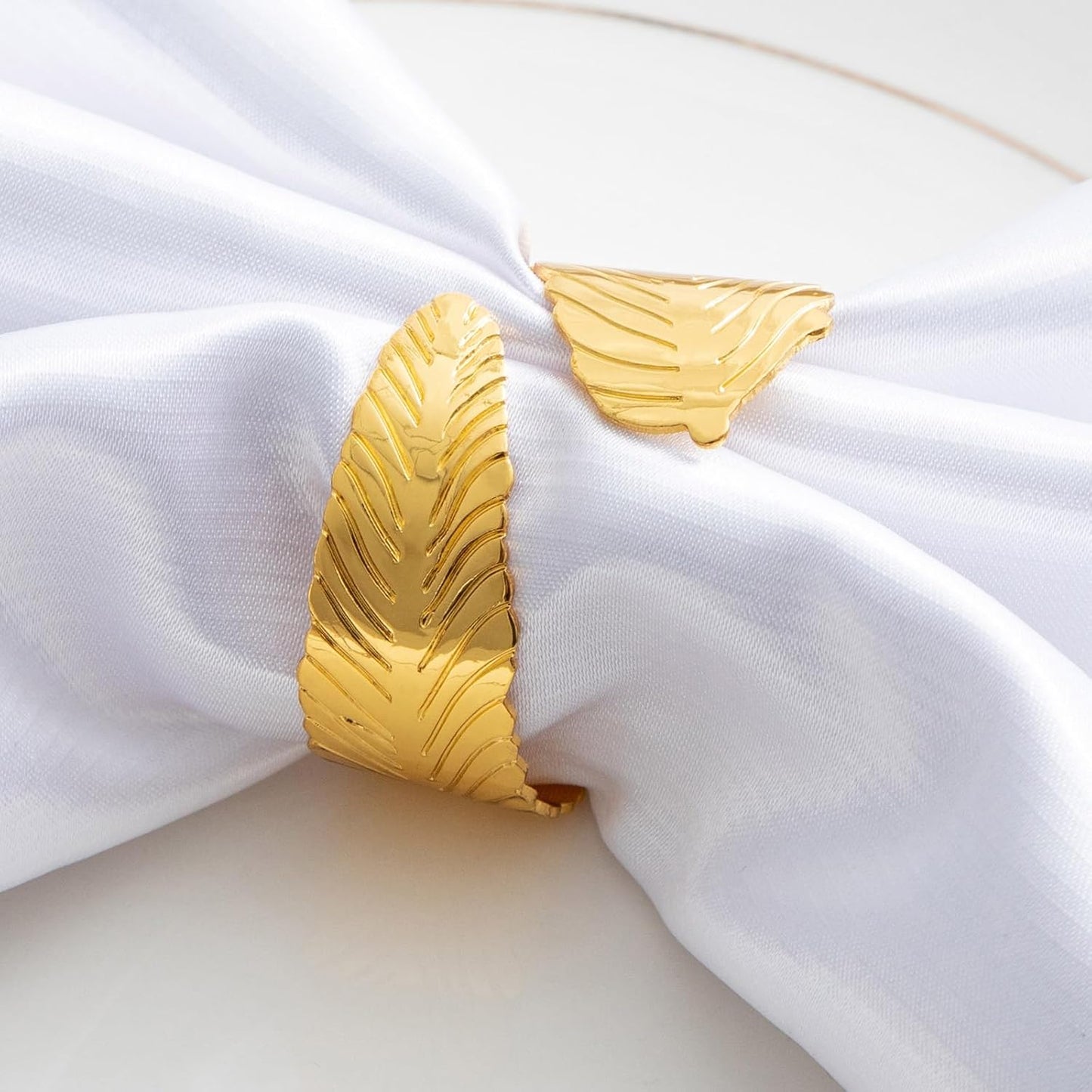 Gold Leaf Napkin Rings Set of 8, Metal Leaves Napkin Ring