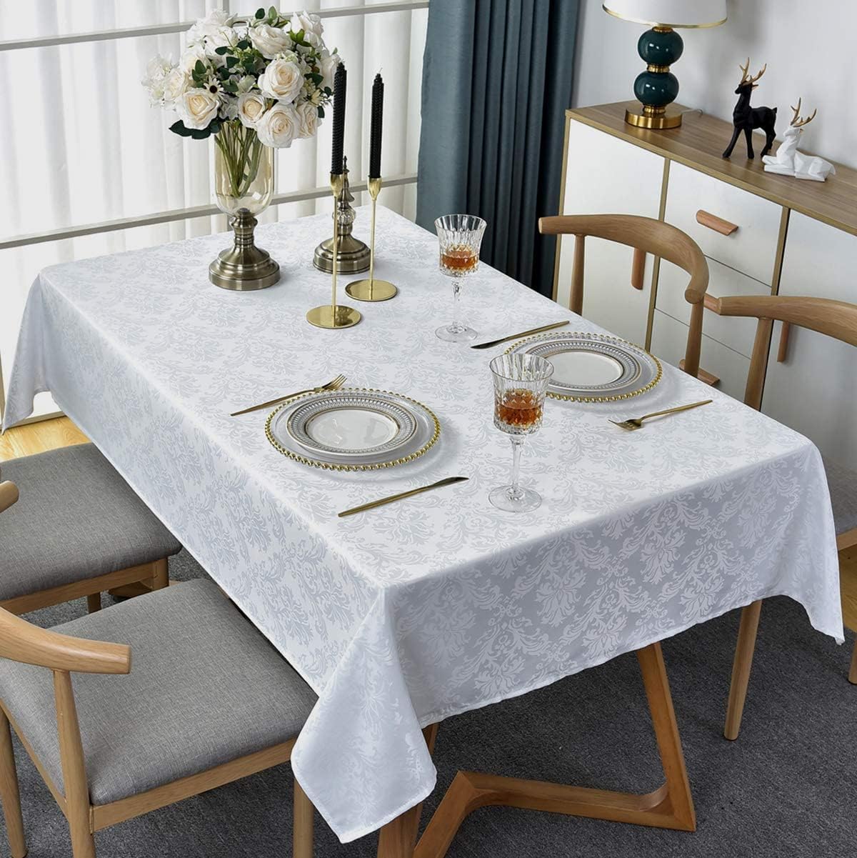 Rectangle Table Cloth - 60 x 84 Inch White Jacquard Tablecloths Damask Design Spillproof Wrinkle Resistant Shrinkproof Soft Tablecloth Polyester Oblong Table Cover for Kitchen Dinning Party Tabletop