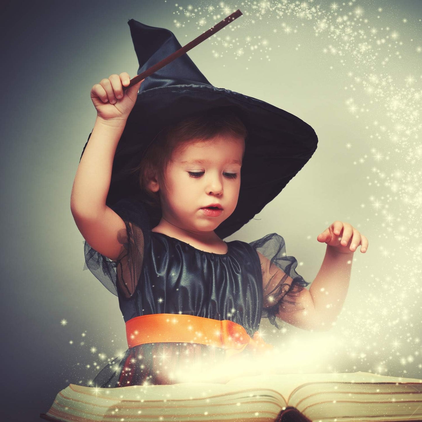 Elcoho 10 Pack Halloween Costume Witch Hat Accessory for Holiday Halloween Party, Black