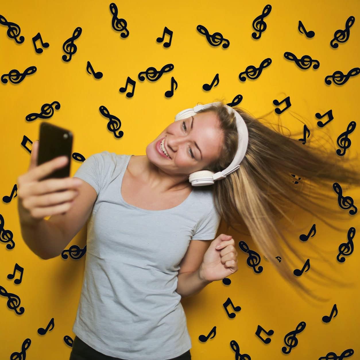 Confetti Musical Notes Confetti Black Musical Clef Cutout for Music Party Reception Birthday Wedding Engagement Baby Shower Party Decoration Supplies 3 style(Music)