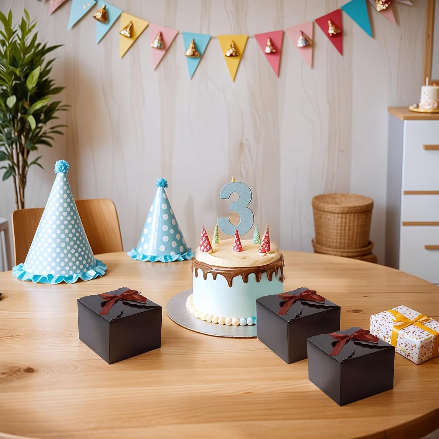 VGOODALL 10PCS Gift Candy Boxes, Black Treat Box with Ribbon Paper Candy Boxes for Wedding Cookie Chocolates Small Gifts