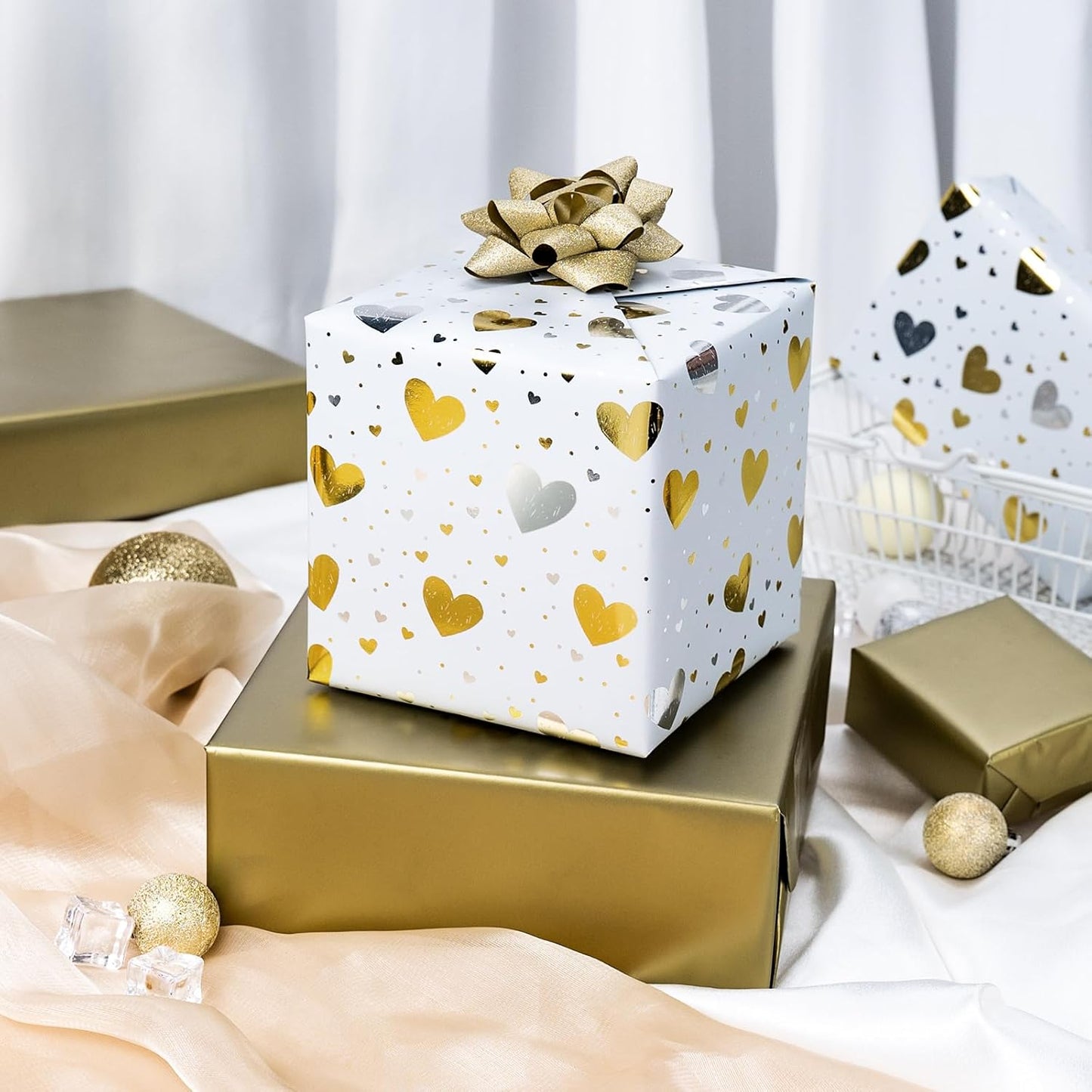 Burymento Gold Foil Heart Wrapping Paper, Reversible Gold Gift Wrap for Birthday, Valentines, Mothers day, Graduation, Wedding, Fathers day, Baby Shower, Christmas (17in x 32.8ft)