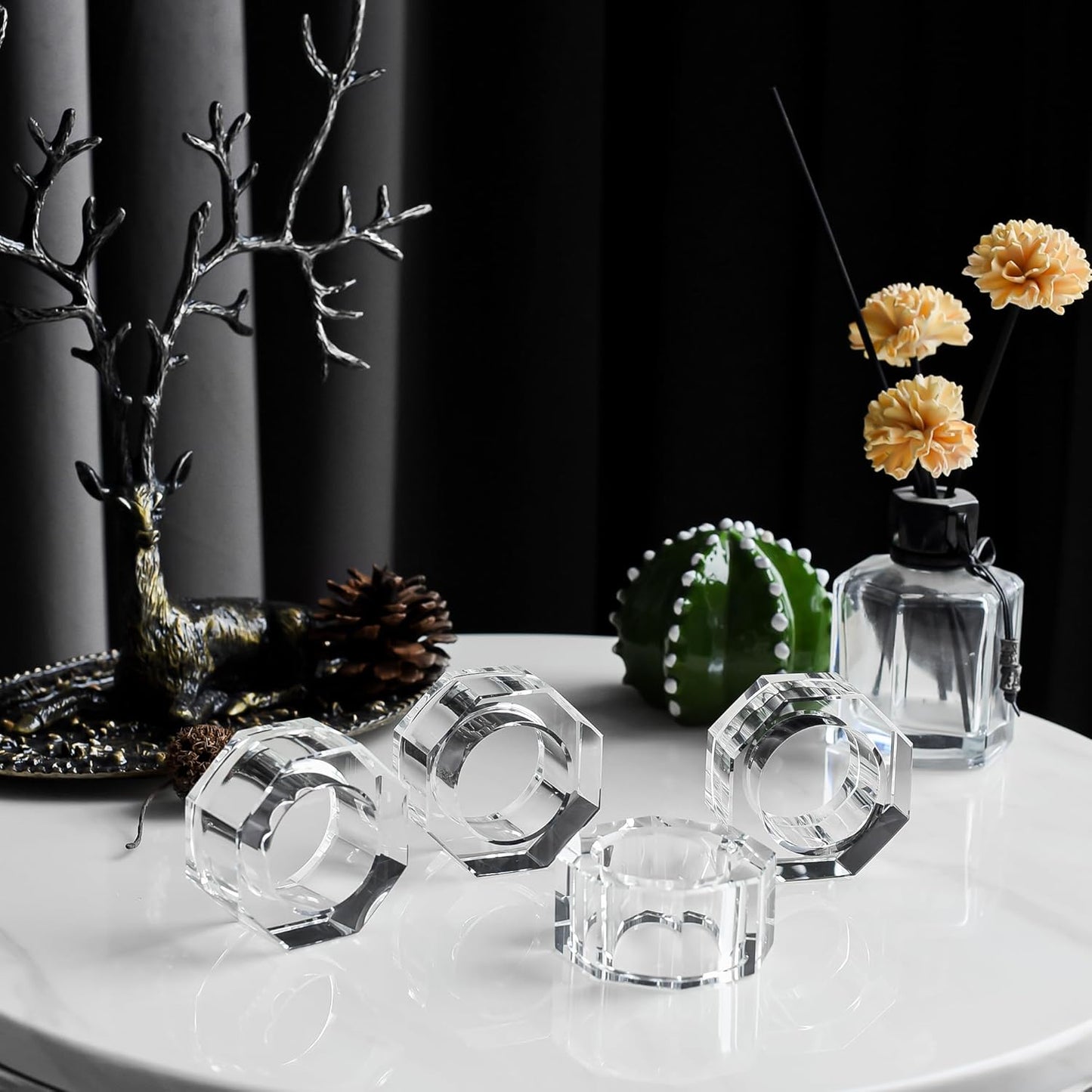 Kitcom Crystal Napkin Rings Set of 4, Mini Napkin Ring for Thanksgiving Day, Family Gathering, Wedding Reception Home Decoration, Comes with Gift Box