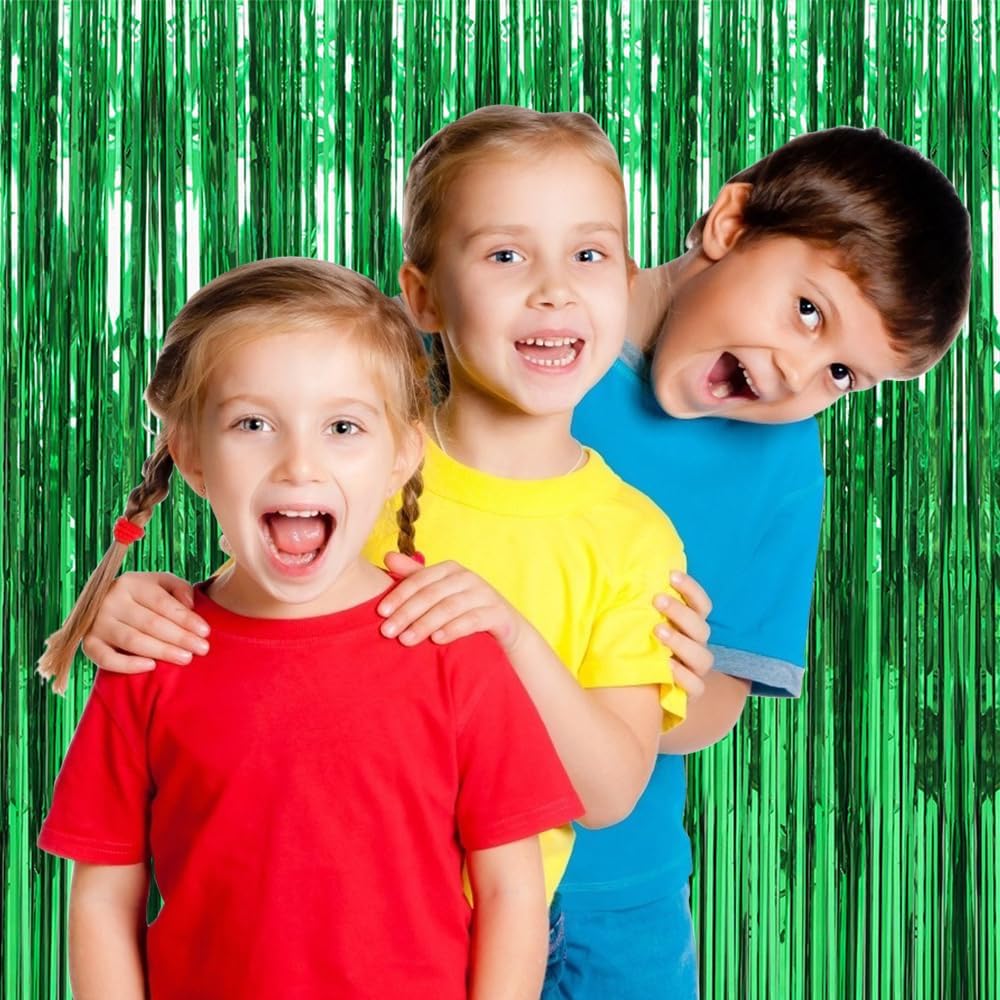 3 Pack Green Backdrop Tinsel Curtain Party Streamers Jungle Party Decorations Foil Fringe Green Backdrop for Birthday Christmas Dinosaur Animal St Patrick's Day Football Party Decorations