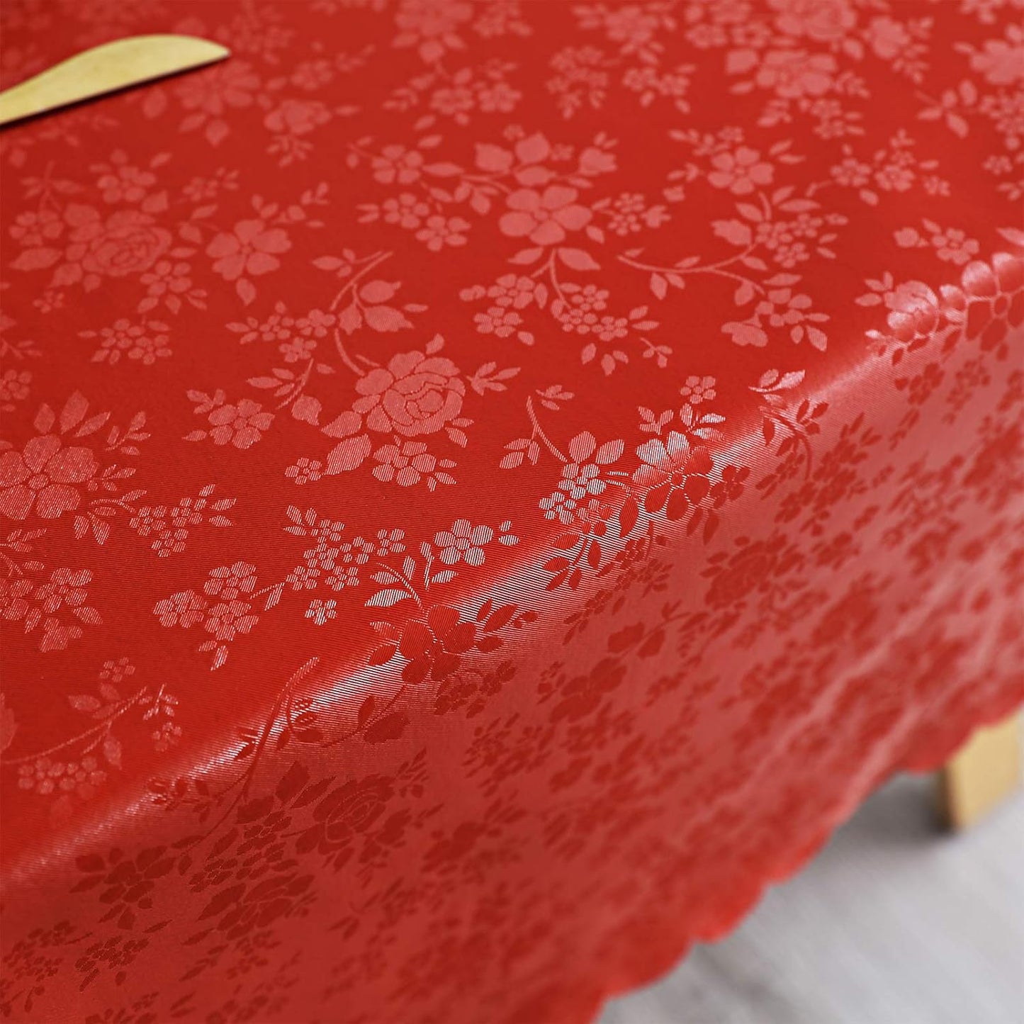 Smiry Rectangle Table Cloth, Waterproof Heavy Duty Vinyl Tablecloths, Wipeable Washable Table Cover for Kitchen and Dining Room (Red, 54" X 108")