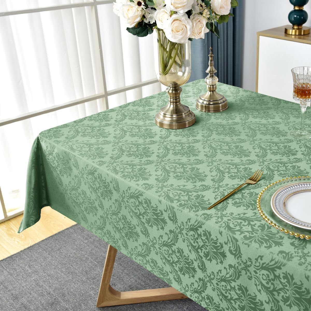 SASTYBALE Summer Tablecloth Rectangle, Spill-Proof Wrinkle Resistant Jacquard Fabric Table Cloth, Soft Polyester Damask Table Cover for Parties, Picnic, Dinner(60 * 84 inch, Oblong, Light Green)