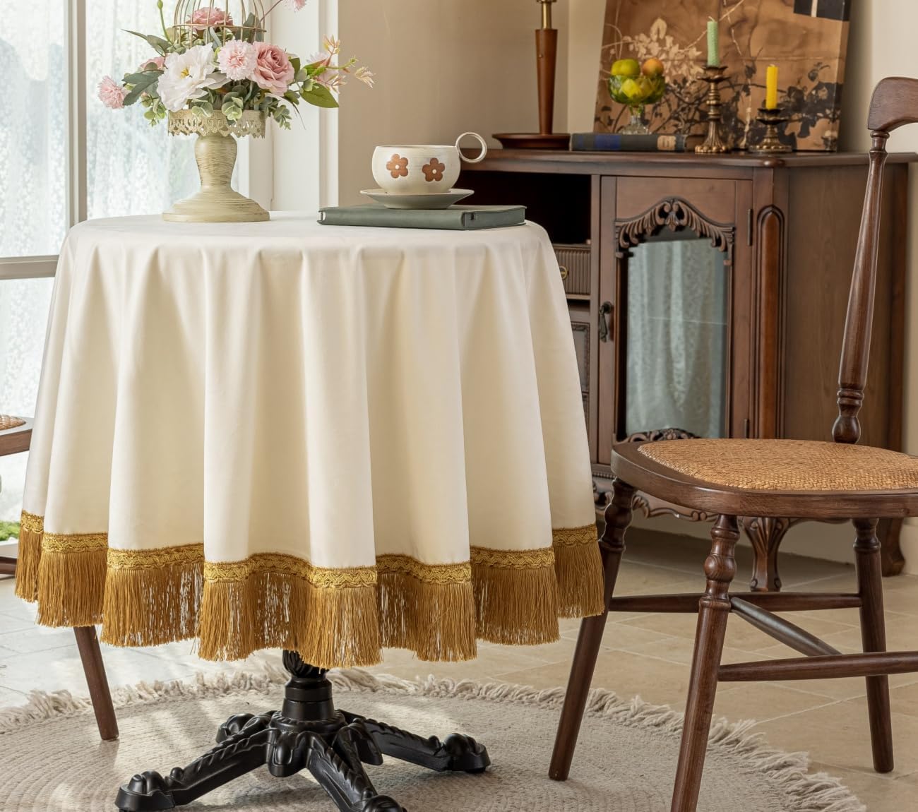 F-CHU White Tablecloth Thickset Velvet Tablecloth with Beautiful Gold Tassels Vintage Table Cloth for Home Decor Wedding, Party, Banquet and Events 48" Round