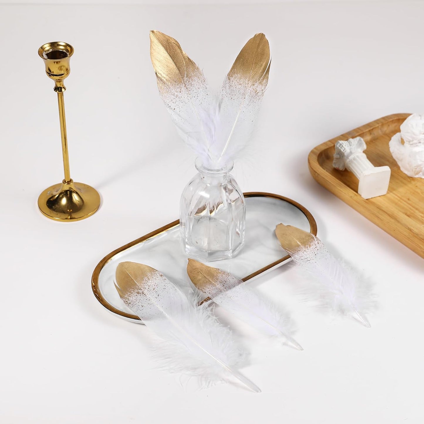 Larryhot Dipped Gold & White Goose Feathers for Crafts - 6-8 inch 60 pcs Natural Feathers for Wedding Party Decorations,DIY Crafts and Table Centerpiece(Gold & White)