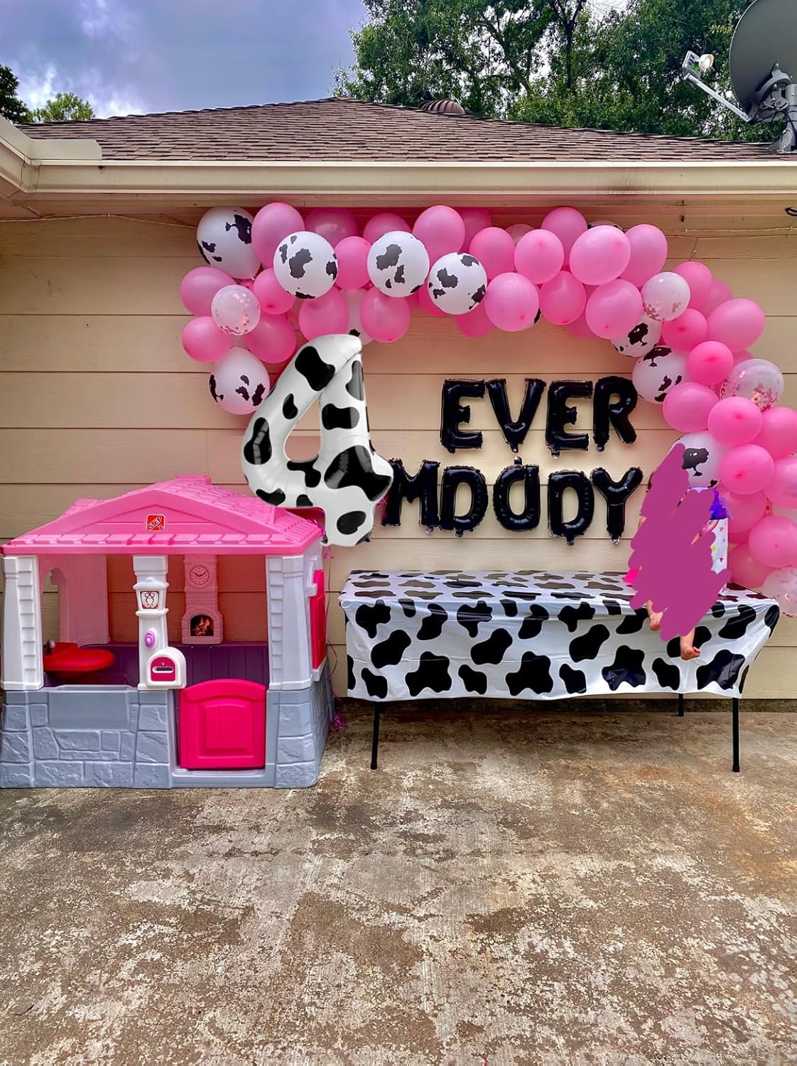 Cow Print Number Balloon Birthday Decorations, 40 inch Number balloon 0-9(Zero-Nine), Cow Balloon for Farm Birthday Party Supplies, Cow Themed birthday party Decorations (Number 4)