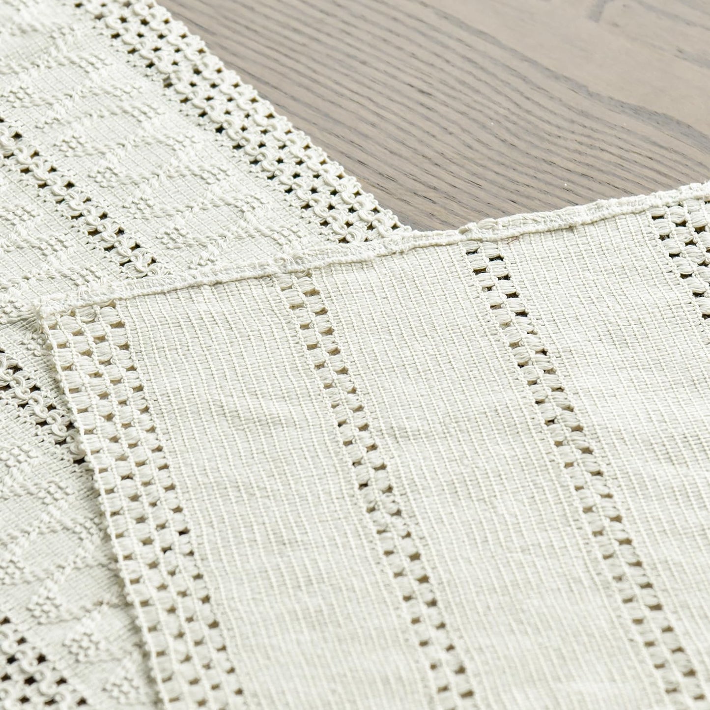 Artoid Mode Beige Farmhouse Woven Rustic Hollow Table Runner, Seasonal Holiday Hollow Kitchen Dining Table Decoration for Home Party Decor 12x48 Inch