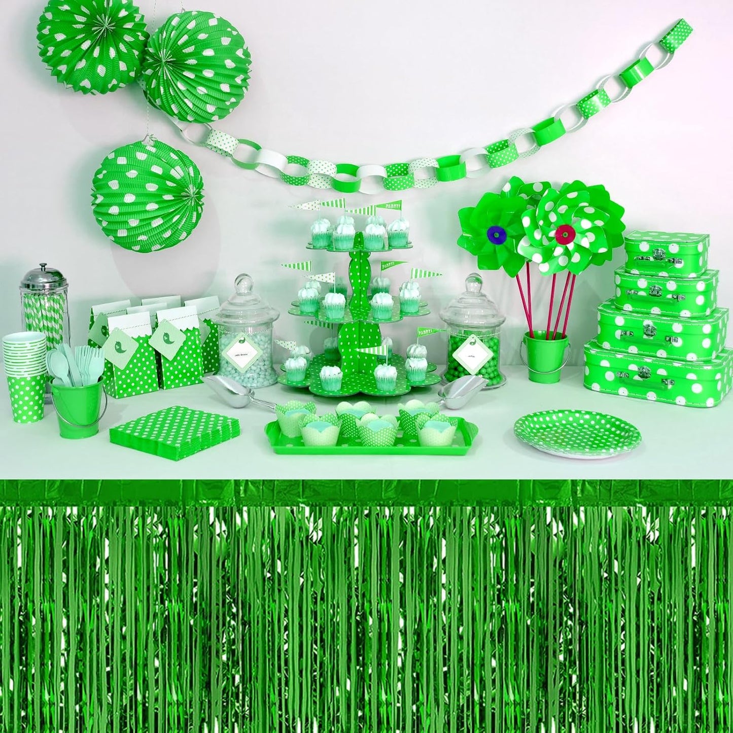 3 Pack 29 x108 Inch Green Foil Fringe Table Skirts Metallic Banner for Tinsel Streamer Garland Backdrop for Parade Floats Wedding Thanksgiving Birthday Christmas Halloween New Year Party Decoration