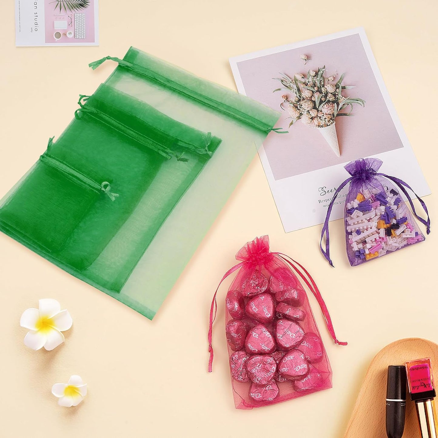 50 Pcs 5x7 Inch Organza Bags, Mesh Bags Drawstring Small Pouch Bag for Christmas Gift Party Favor (Christmas Green)