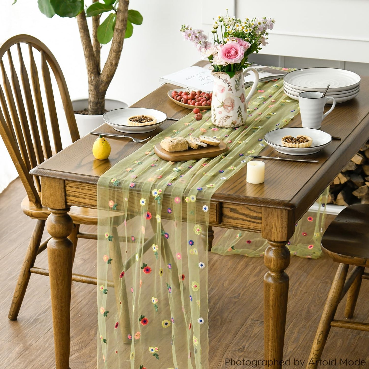 Artoid Mode Green Embroidery Daisy Gauze Table Runner 120 Inch 10FT, Seasonal Sheer Kitchen Dining Holiday Wedding Birthday Table Decor for Home Party