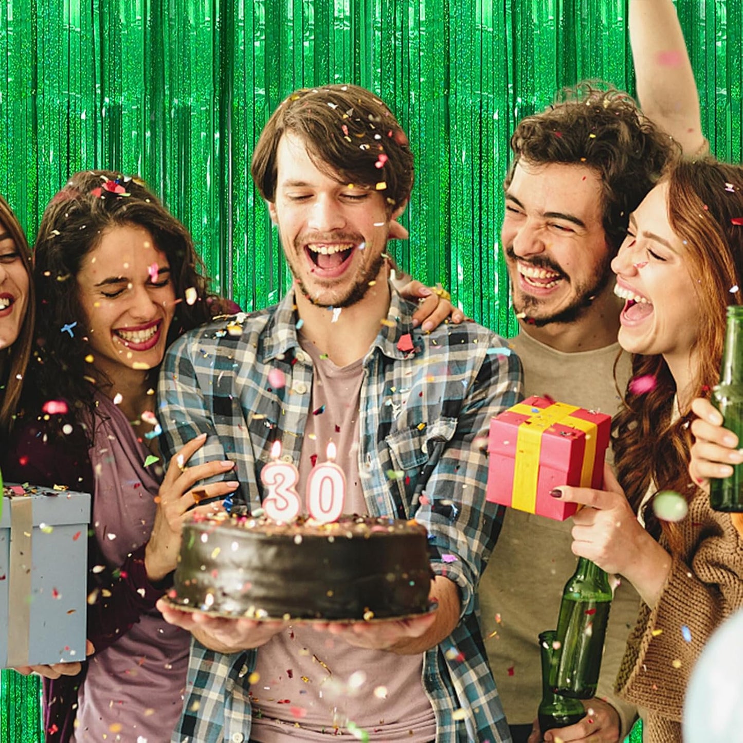 10 Pack Green Streamers Metallic Foil Fringe Curtain Backdrop for St Patrick's Day Birthday Christmas Dinosaur Animal Football Theme Party Decorations