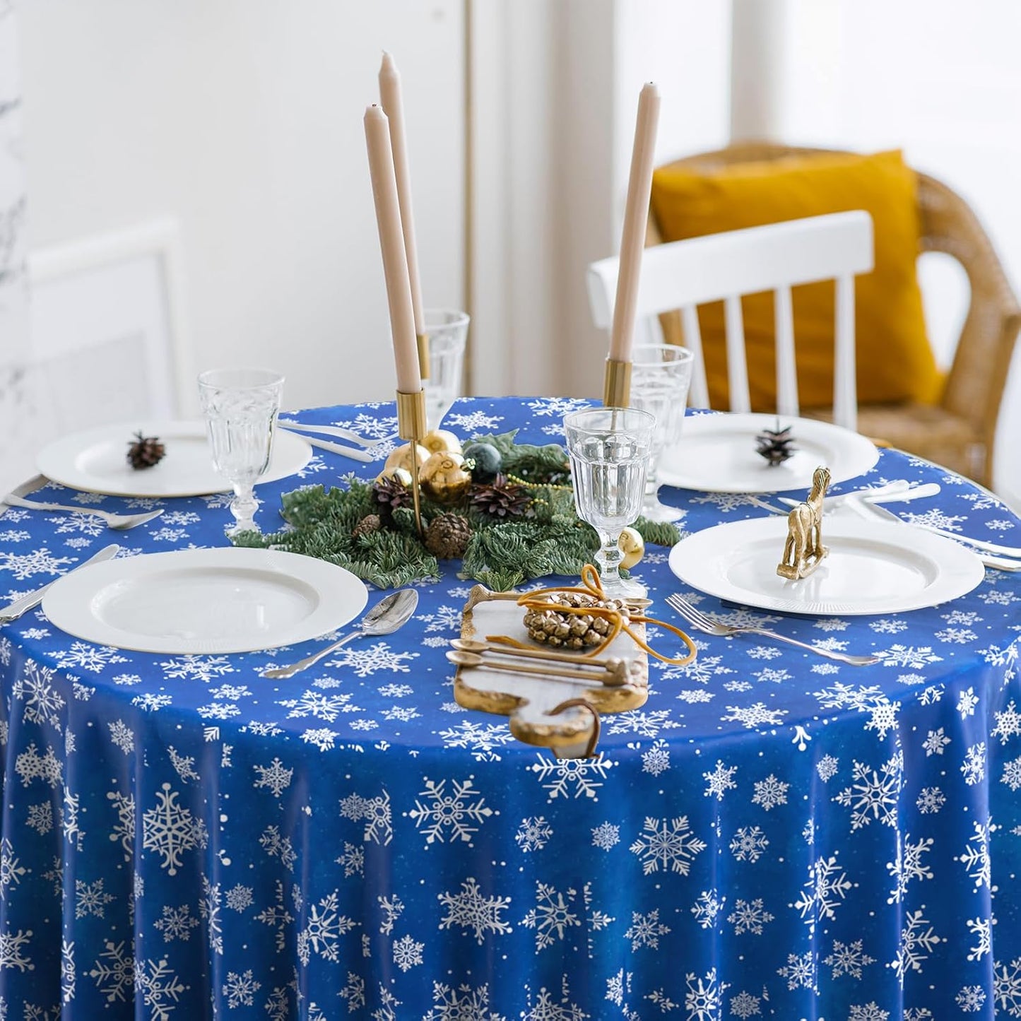 Jectivs 6 Pieces Christmas Snowflake Plastic Party Tablecloth Decorations,Disposable White Snowflake Blue Xmas Round Table Cover Backdrop for Winter Christmas Holiday Party Supplies,84 inch (Blue)