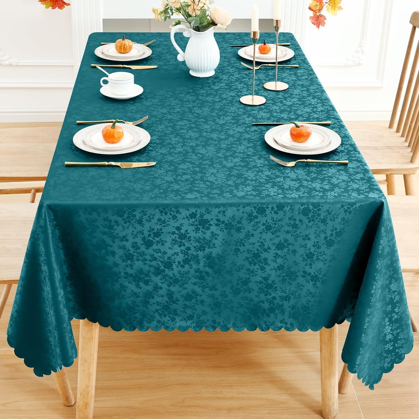 Smiry Rectangle Table Cloth, Waterproof Heavy Duty Vinyl Tablecloths, Wipeable Washable Table Cover for Kitchen and Dining Room (Emerald Green, 52" X 70")
