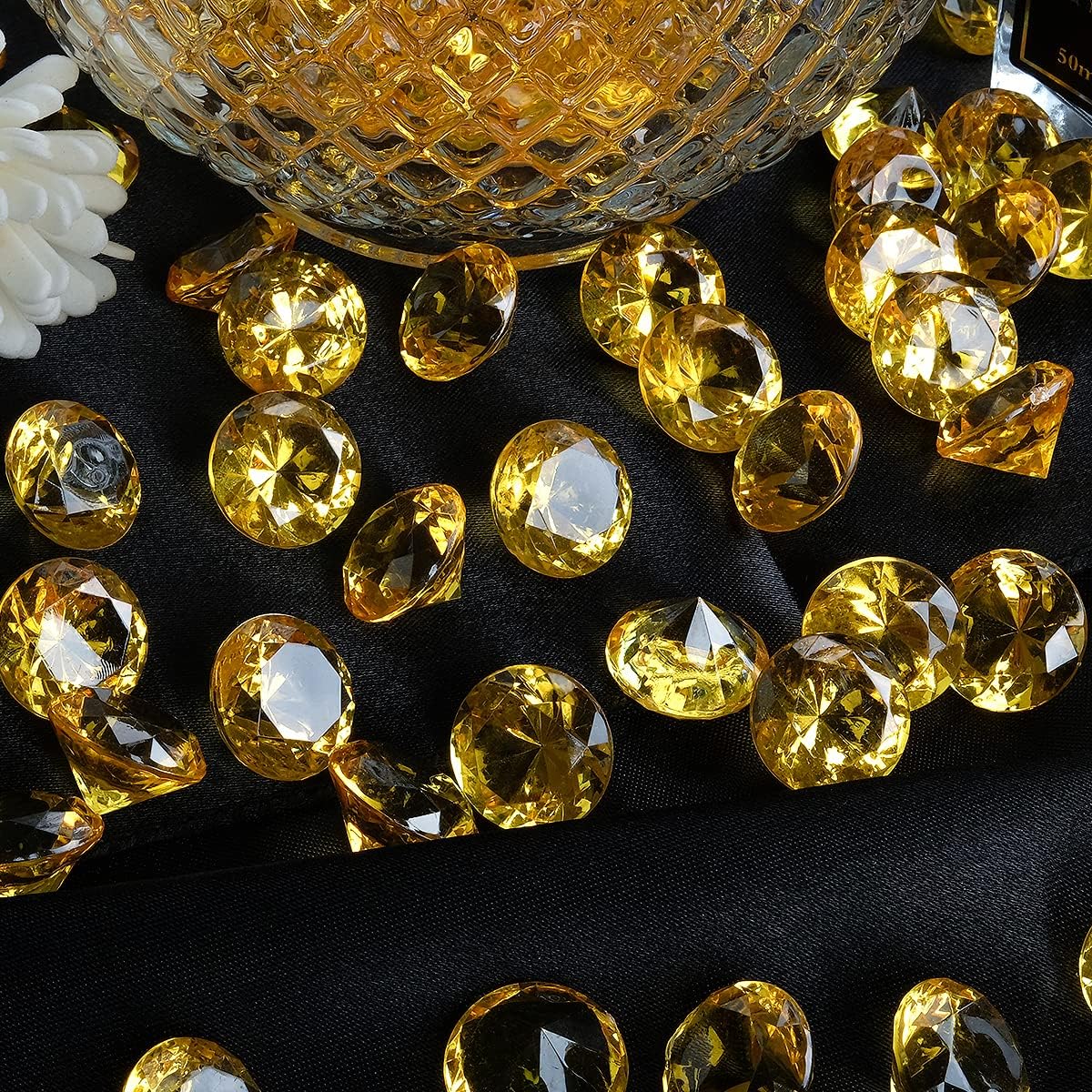 Acrylic Diamond Fake Gems Vase Filler, Babenest 240pcs 3/4 Inch Faux Diamonds Crystals Jewels for Table Scatters Wedding Party Event Arts & Crafts Birthday Decoration Favor (Gold)