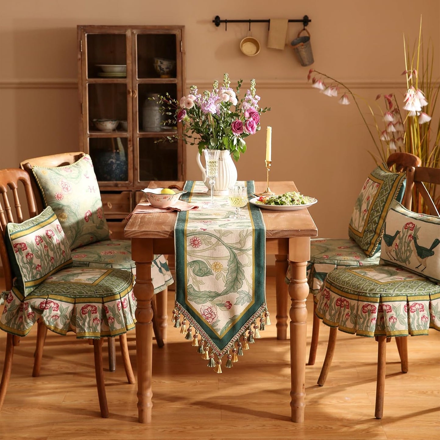 patdrea Designer Green Floral Table Runner,French Elegant Vibrant Rustic Linen with Green Leaves Patterns Fabric Table Mat,Decoration for Kitchen Dining Room Banquet Christmas,18"*87"