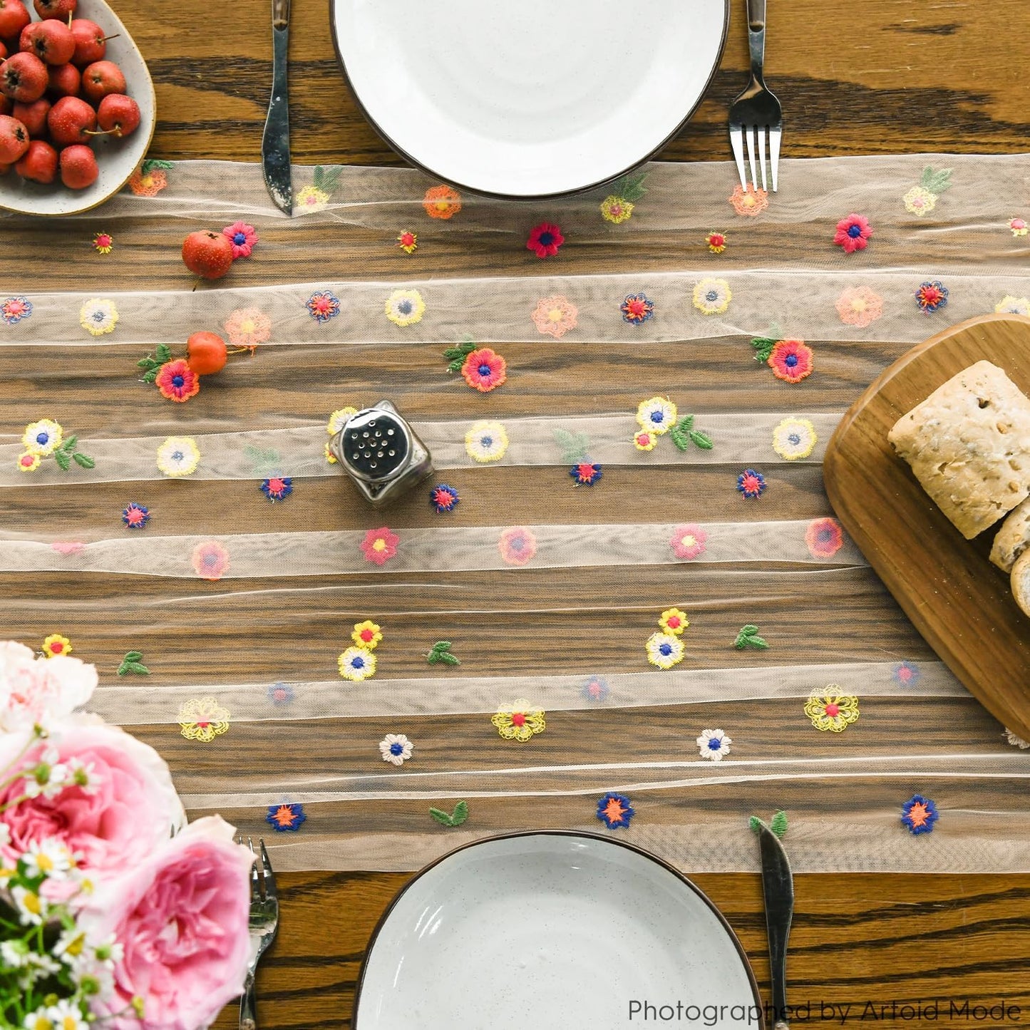 Artoid Mode Champagne Embroidery Daisy Gauze Table Runner 120 Inch 10FT, Seasonal Sheer Kitchen Dining Holiday Wedding Birthday Table Decor for Home Party