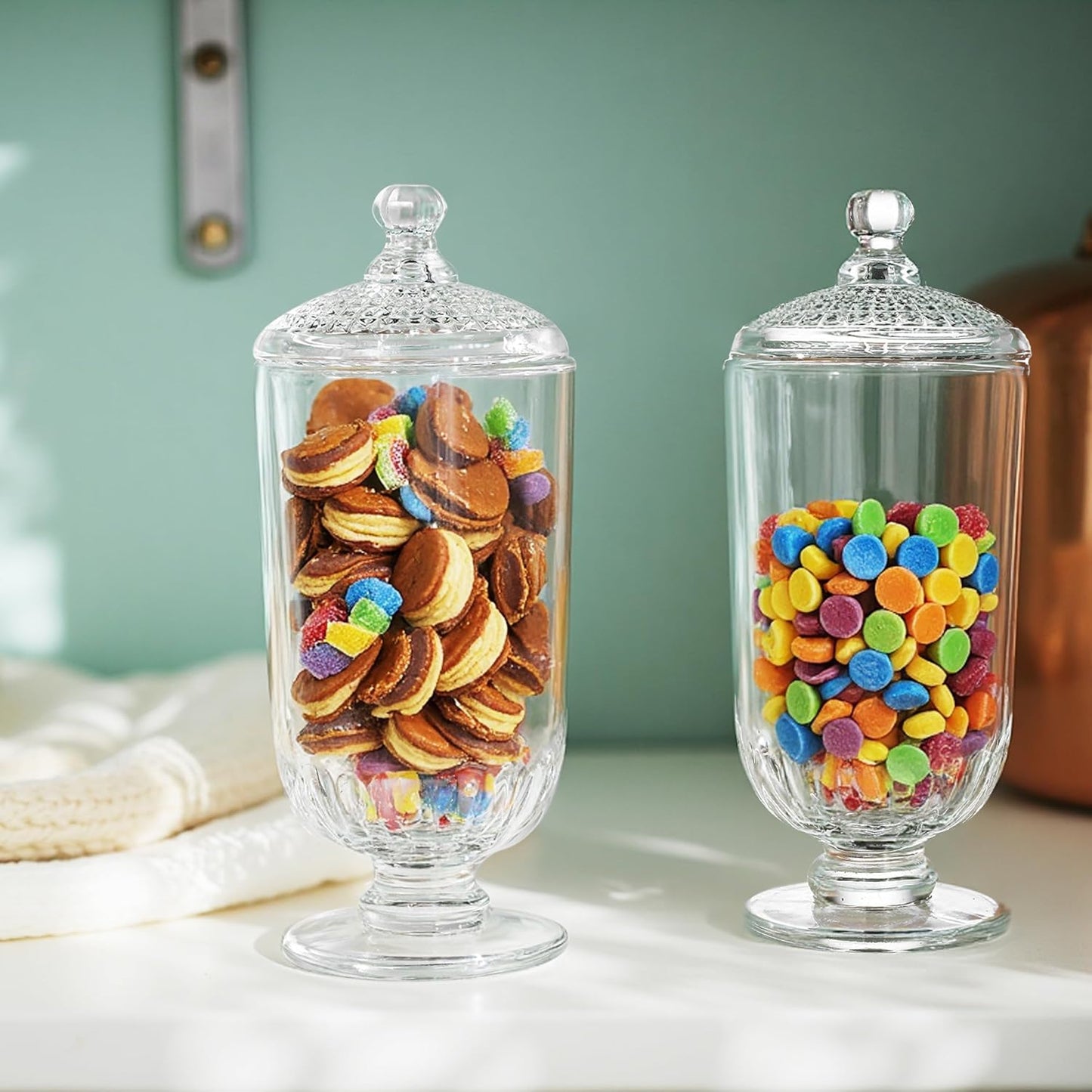 2 Pack 24oz Clear Glass Candy Jars with Lids Glass Decorative Storage Jar for Candy Buffet, Wedding Favors, Baby Shower, Party Decor, DIY Crafts