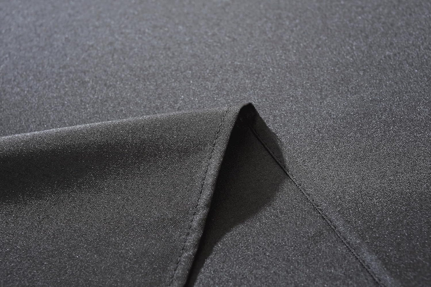 Craft And Party Rectangle Tablecloth, 70 x 90 Inch Black Tablecloth, Polyester Fabric Washable Table Cloth for Home, Party, Wedding or Restaurant Use.