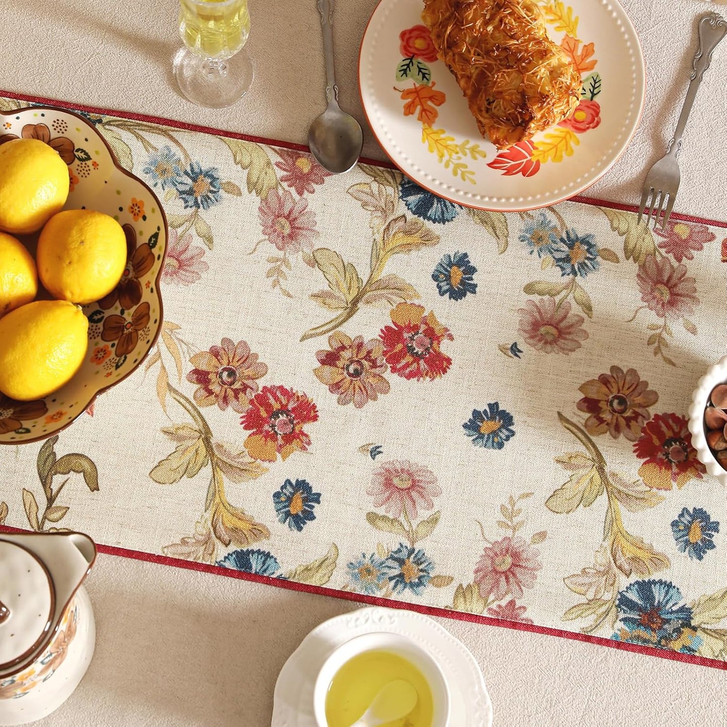 patdrea Designer Farmhouse Linen Thick Table Runner, Rustic Cottage Beige with Floral Pattern Fabric Table Mat, Decoration for Kitchen Dining Coffee Table Banquet Christmas , 12"*102"