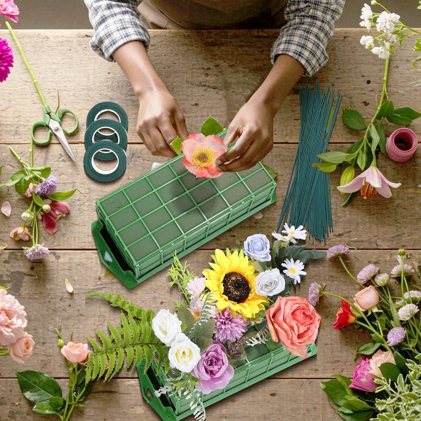 Aodaer 2 Pieces Floral Foam Cage with Floral Foam for Fresh and Artificial Flowers Rectangle Dry and Wet Flower Cage Bowl Holder for Wedding, Home and Garden Arrangement Decorations