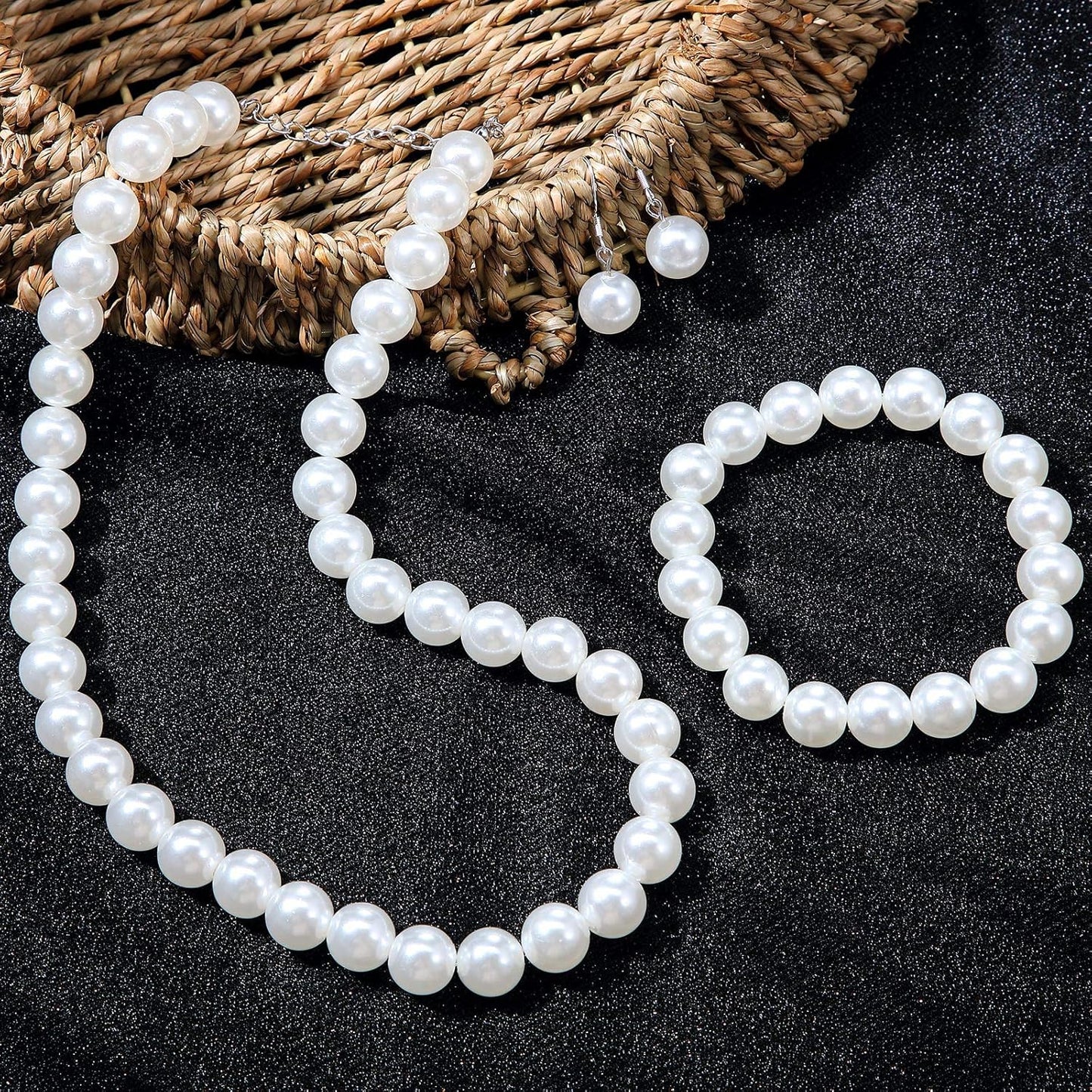 4 Pcs 1920s Faux Pearl Costume Jewelry Set for Women Halloween Simulated Necklace Bracelet Earrings for Wedding