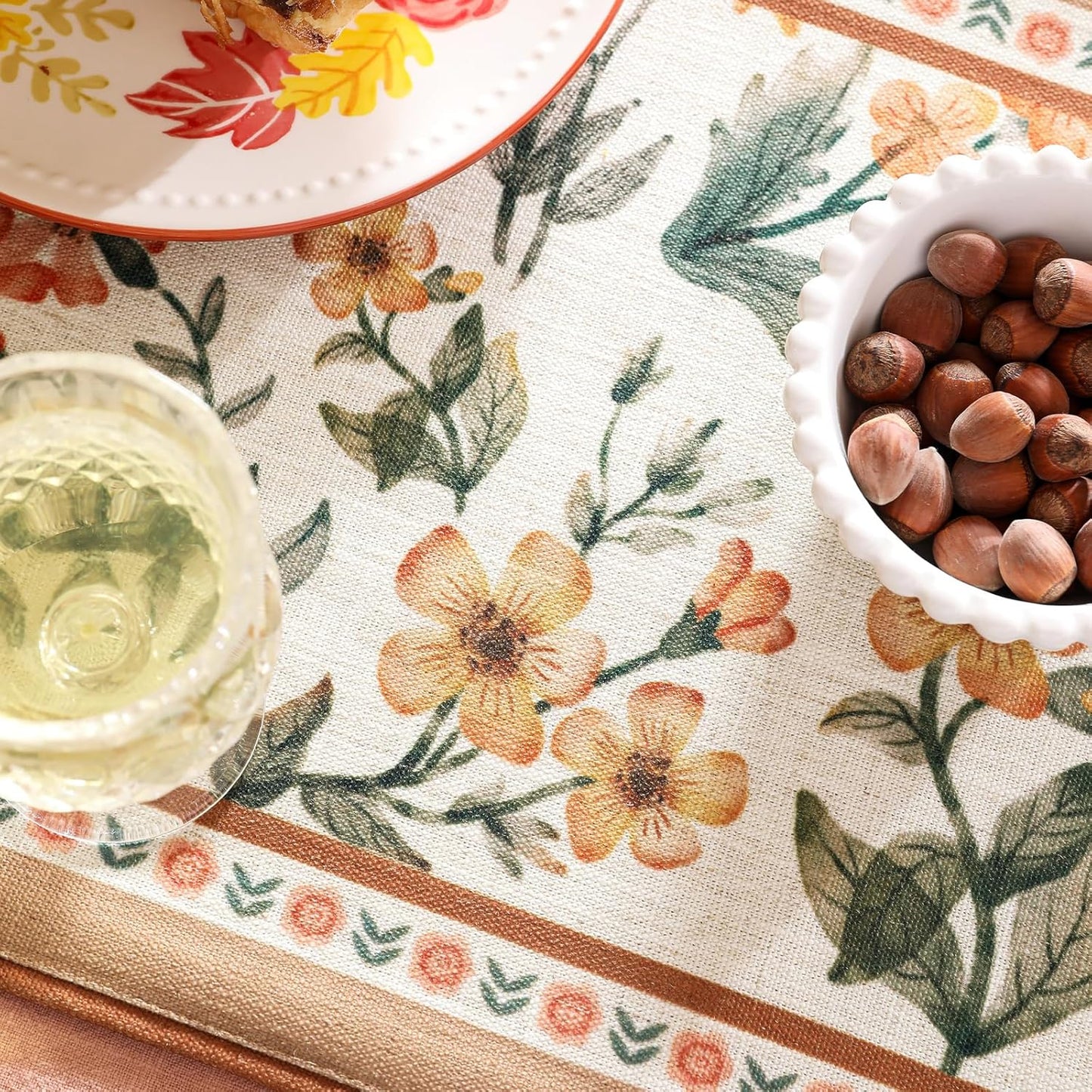 Vintage Linen Table Runner,Floral Table Runners 87 Inches Long,Soft and Luxury Coffee Table Runners.Decoration Tabletop for Kitchen,Dining,Party,Home,Christmas,12"*87"