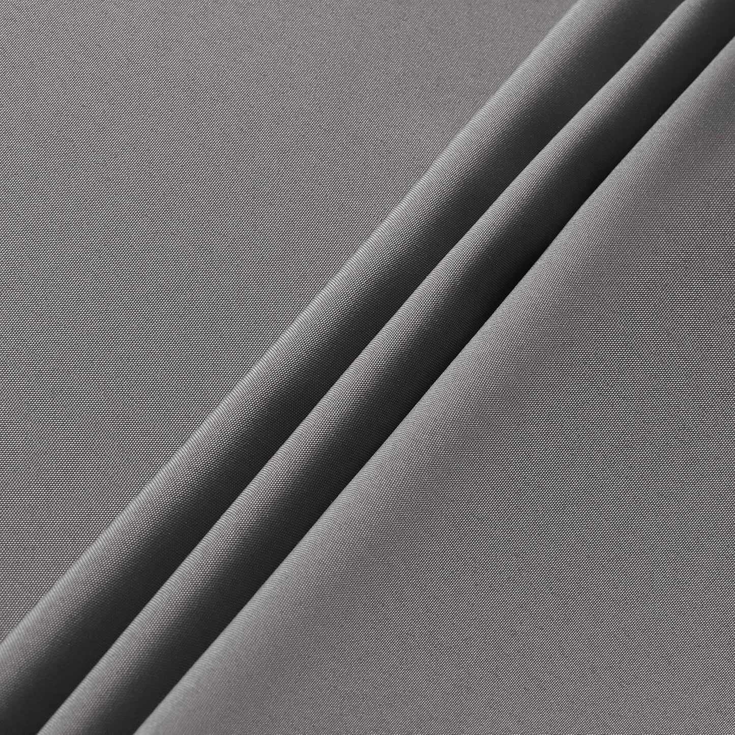 sancua Round Tablecloth - 60 Inch - Water Resistant Spill Proof Washable Polyester Table Cloth Decorative Fabric Table Cover for Dining, Buffet Parties and Camping, Light Grey(Fits 20-48 Inch Tables)